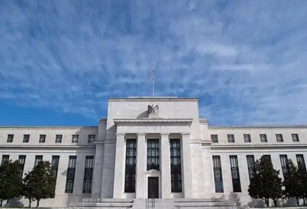 The US Federal Reserve's "hawk dove" confrontation: the interest rate policy is as stable as Mount Tai, and the fate of the US dollar is a mystery!