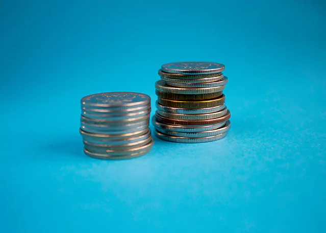 Commodity Currencies Slide Amid Risk-off Mood