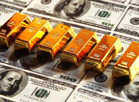 Poor data performance, US dollar plummets, gold price reaches a new high in nearly two weeks