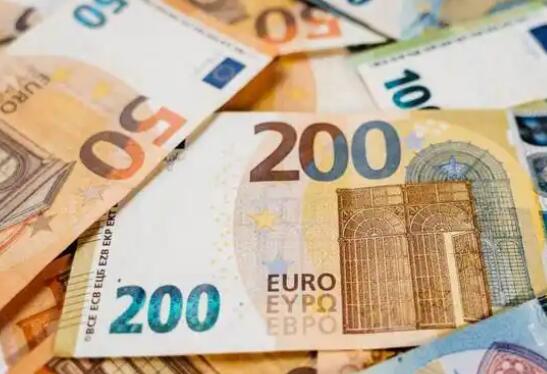 Affected by the decline of the US dollar, the euro maintains a four month high