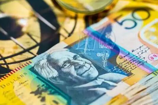 The high volatility of the Australian dollar hides deeper meanings! Two major events are set to ignite this week, with expectations of five interest rate cuts looming.